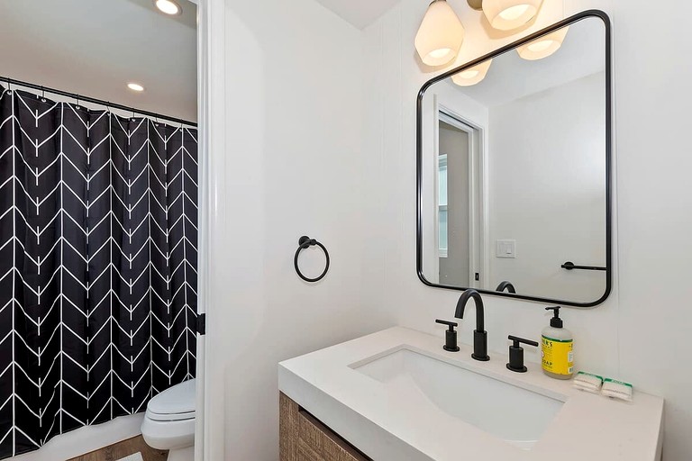 Cabins (United States of America, Big Bear Lake, California)