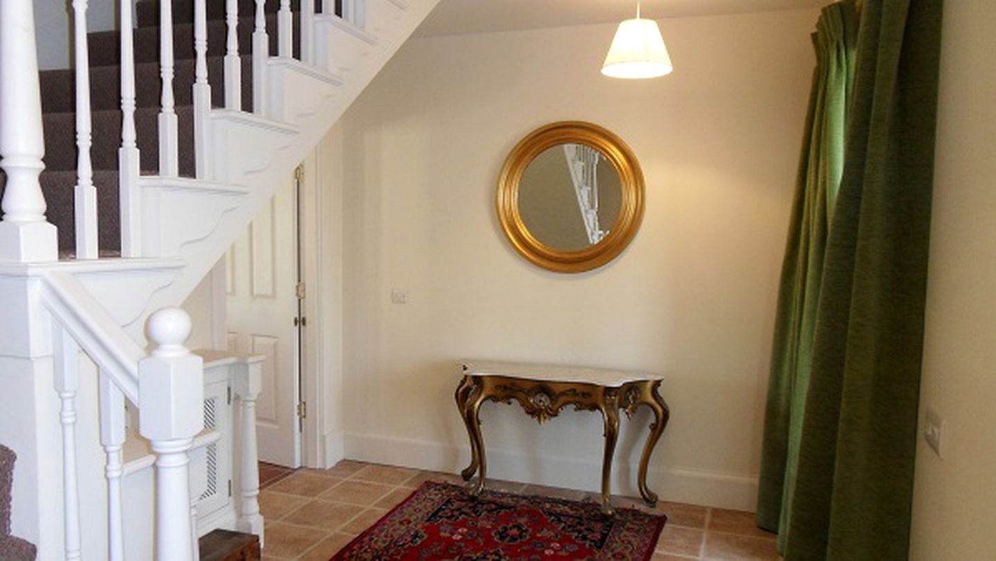 Luxury Pet-Friendly Accommodation with Large Garden in Dumfries and Galloway