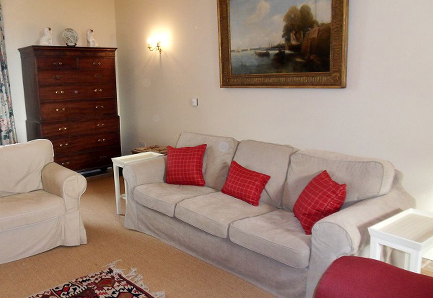 Luxury Pet-Friendly Accommodation with Large Garden in Dumfries and Galloway