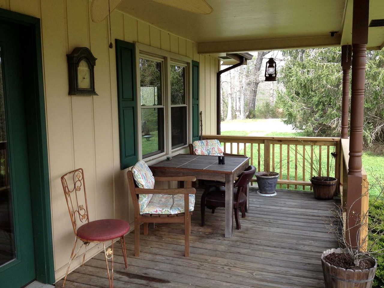 Secluded Cabin Rental Tucked Away in the Forest near London, Kentucky