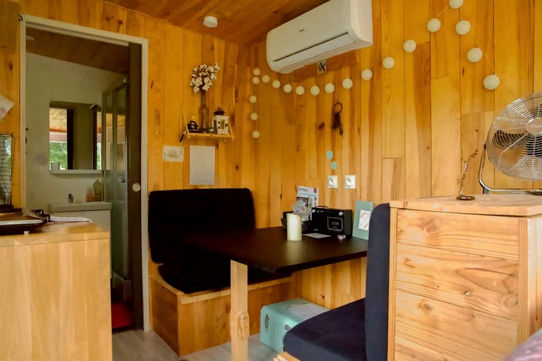 Vacation Rentals (France, Uzemain, Grand Est)