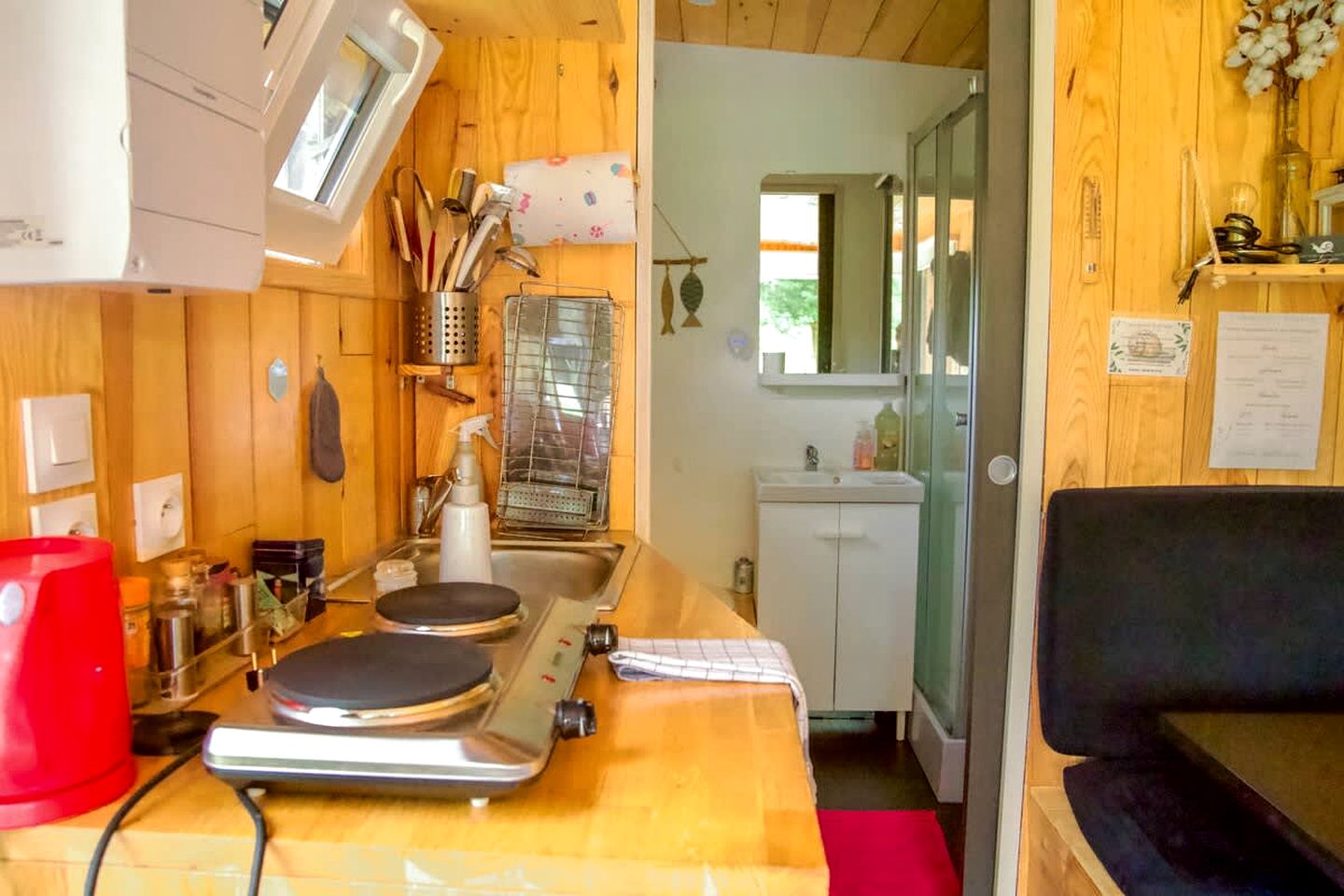 Rustic Countryside Eco Retreat with Snail Farm Experience Near Uzemain, France