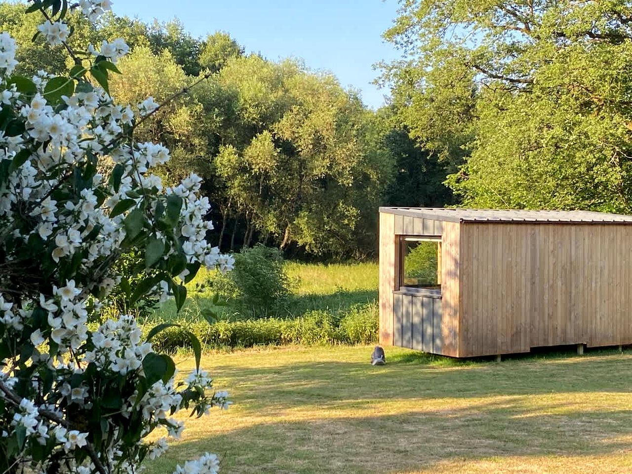 Rustic Countryside Eco Retreat with Snail Farm Experience Near Uzemain, France