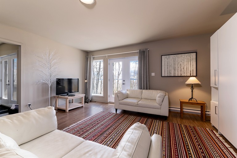 Vacation Rentals (Canada, Petite-Rivière-Saint-François, Quebec)