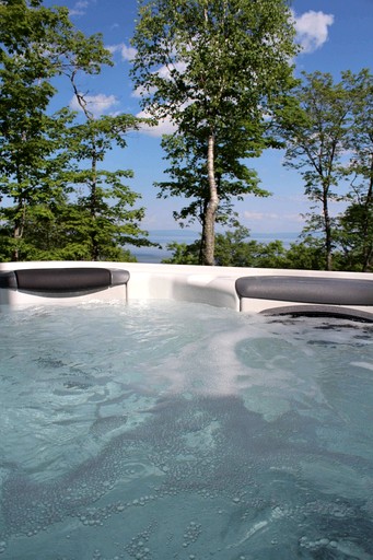 Vacation Rentals (Canada, Petite-Rivière-Saint-François, Quebec)