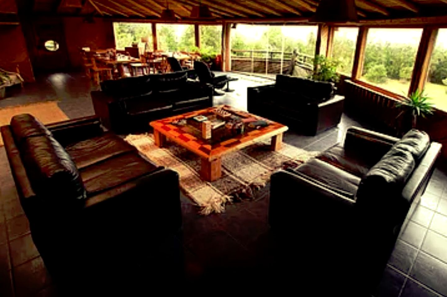 Luxurious Cabin Getaway with Unparalleled Views of Volcanoes near Queilén, Chile