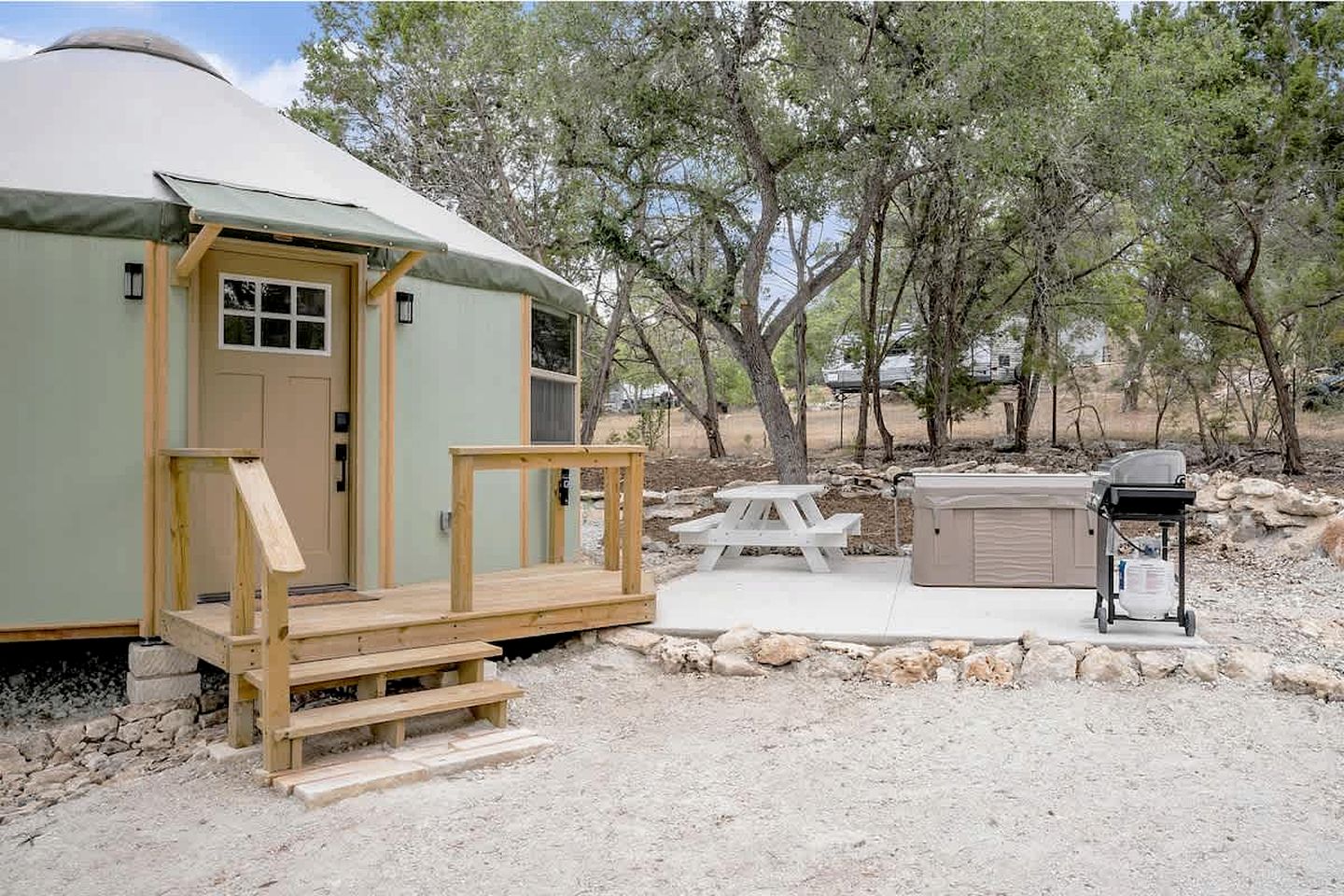 Tranquil Luxury Yurt Cabin with Private Hot Tub Near Canyon Lake, Texas