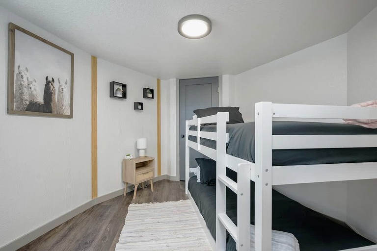 Cabins (United States of America, Canyon Lake, Texas)