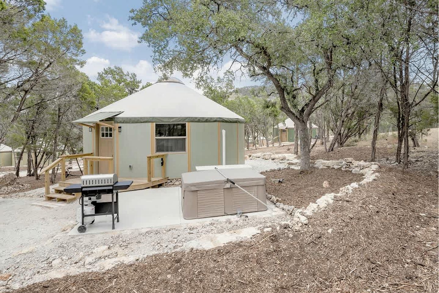 Tranquil Luxury Yurt Cabin with Private Hot Tub Near Canyon Lake, Texas