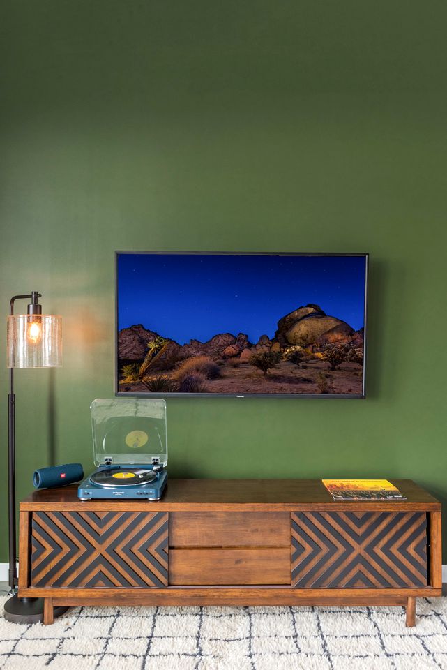 Secluded Vacation Rental with Hot-tub and Amazing Desert Views in Joshua Tree, California