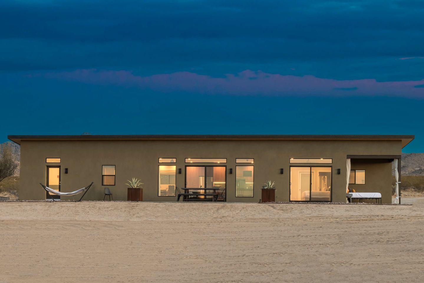 Secluded Vacation Rental with Hot-tub and Amazing Desert Views in Joshua Tree, California