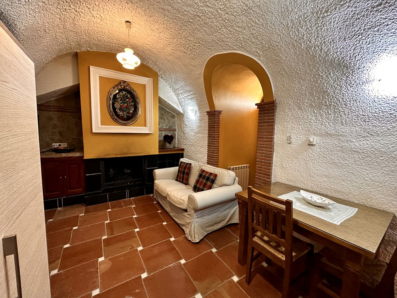 Luxury Camping Experience in the Guadix Caves of Granada in Spain