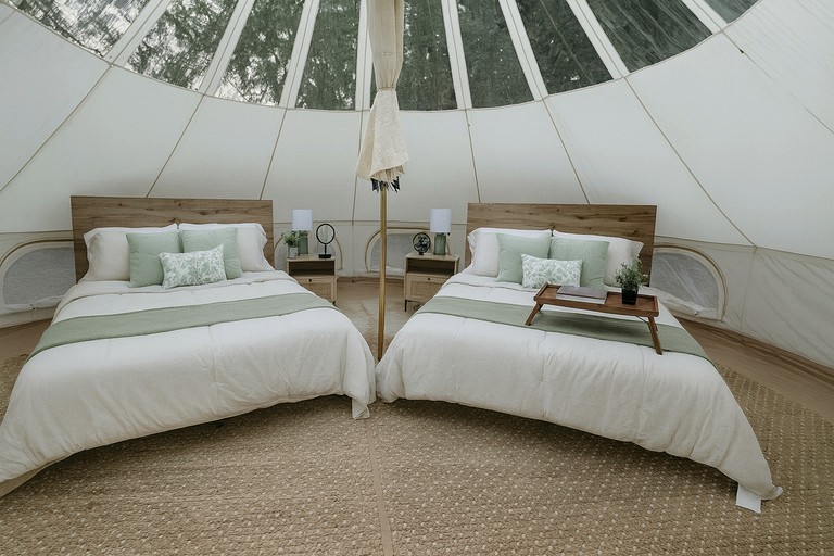 Bell Tents (United States of America, Bunker, Missouri)