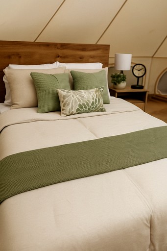 Bell Tents (United States of America, Bunker, Missouri)