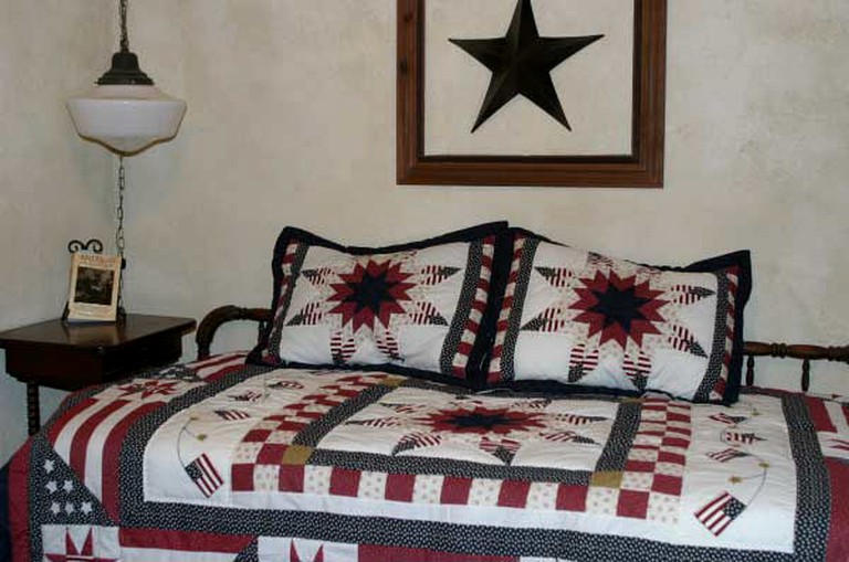 Cabins (Kountze, Texas, United States)