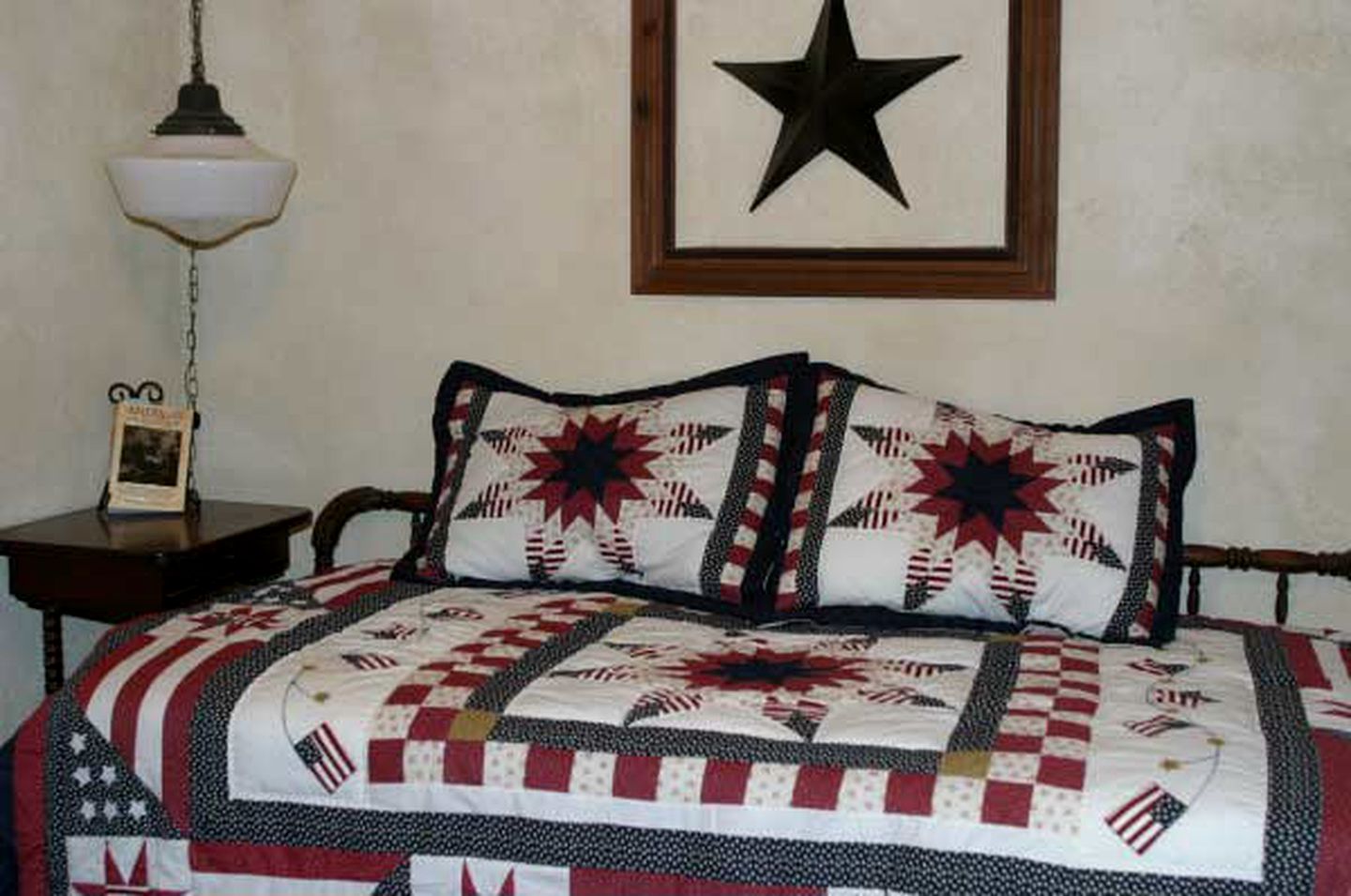 Quaint Four-Person Camping Cabin near Big Ticket Preserve, Texas