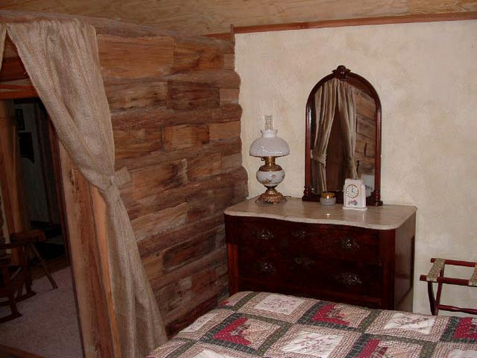 Cabins (Kountze, Texas, United States)