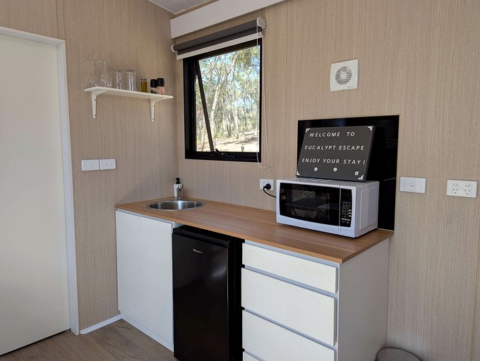 Tiny Houses (Australia, Bacchus Marsh, Victoria)