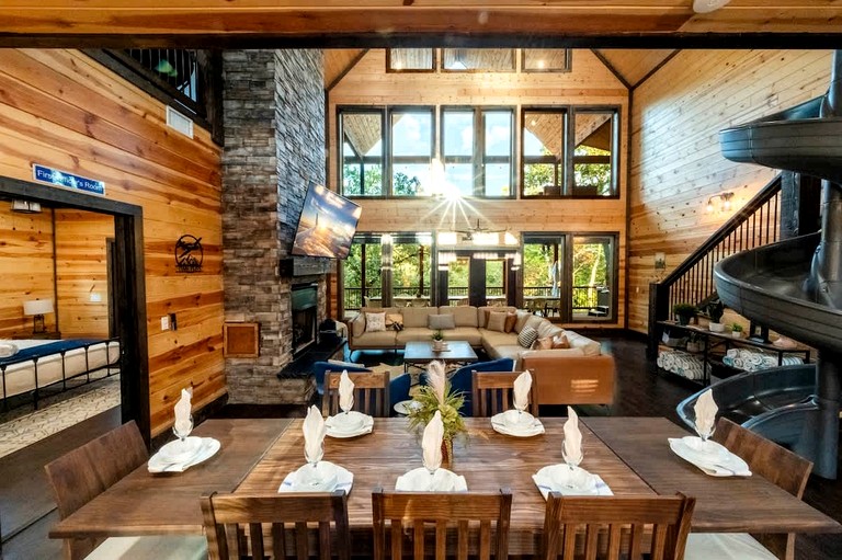 Cabins (United States of America, Broken Bow, Oklahoma)