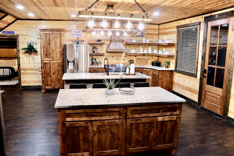 Cabins (United States of America, Broken Bow, Oklahoma)