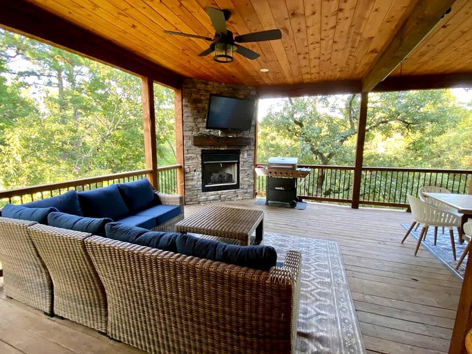 Cabins (United States of America, Broken Bow, Oklahoma)