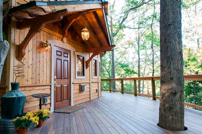 Tree Houses (Asheville, North Carolina, United States)