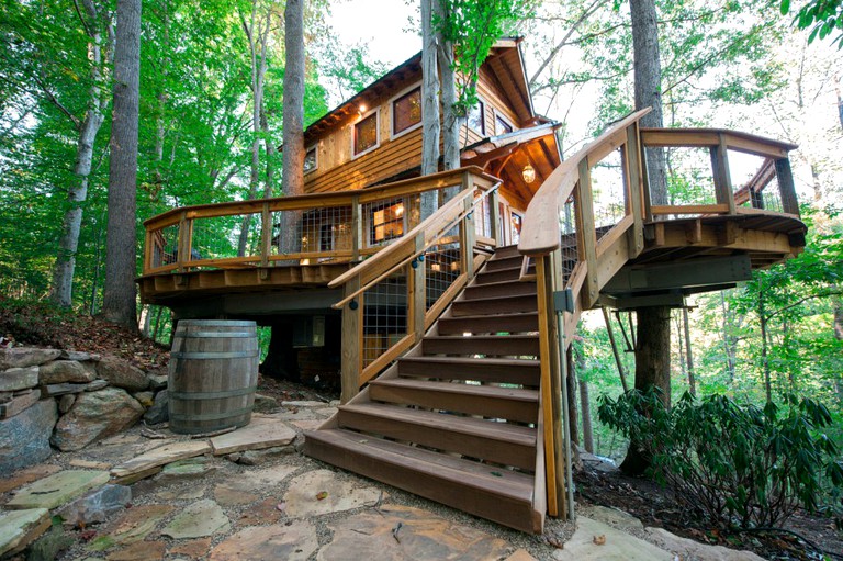 Luxury tree houses for rent in Asheville, North Carolina