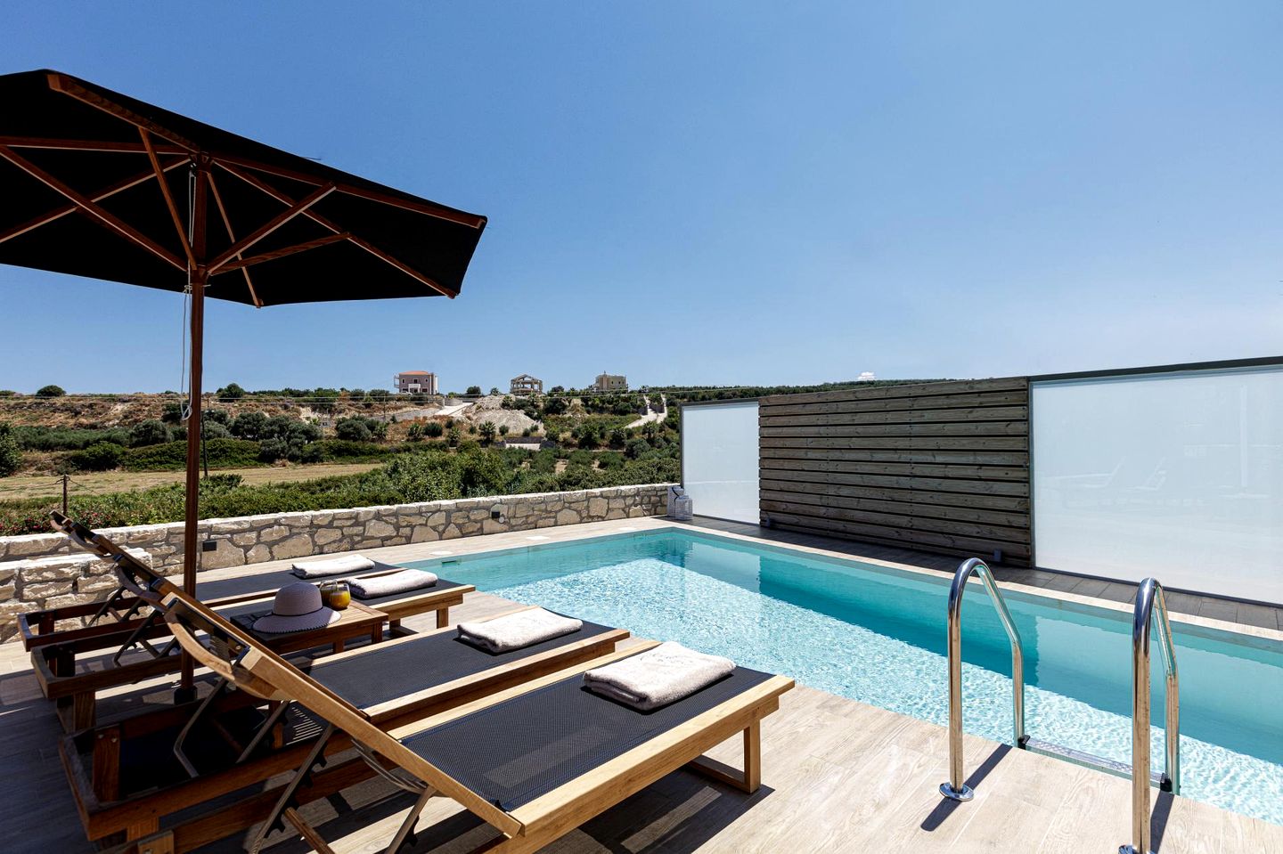 Enchanting Accessible Villa with Private Pool and Sea Views near Rethymno, Crete