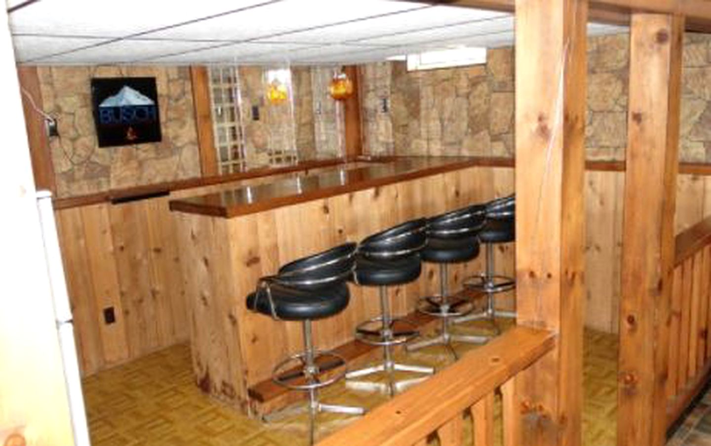 Family-Friendly Cottage Rental with Excellent Lake Views near Wautoma, Central Wisconsin