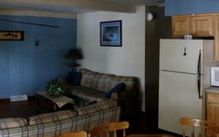 Cabins (Wild Rose, Wisconsin, United States)