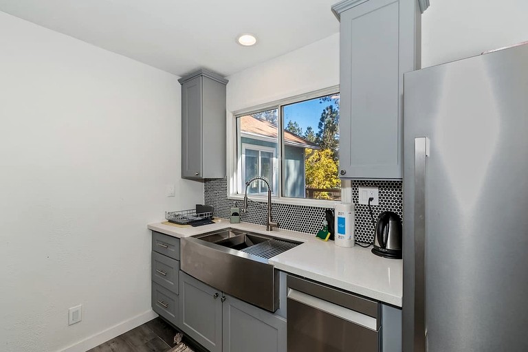 Cabins (United States of America, Big Bear, California)