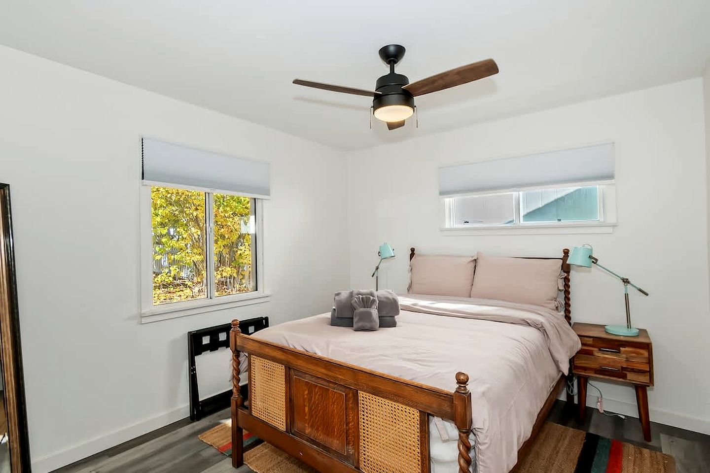 Peaceful Mountain Cabin with Hot Tub Retreat Near Big Bear Lake, California