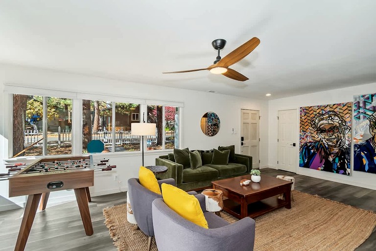 Cabins (United States of America, Big Bear, California)