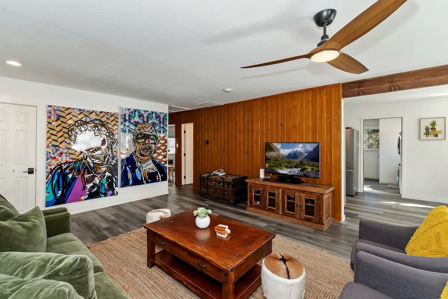 Peaceful Mountain Cabin with Hot Tub Retreat Near Big Bear Lake, California