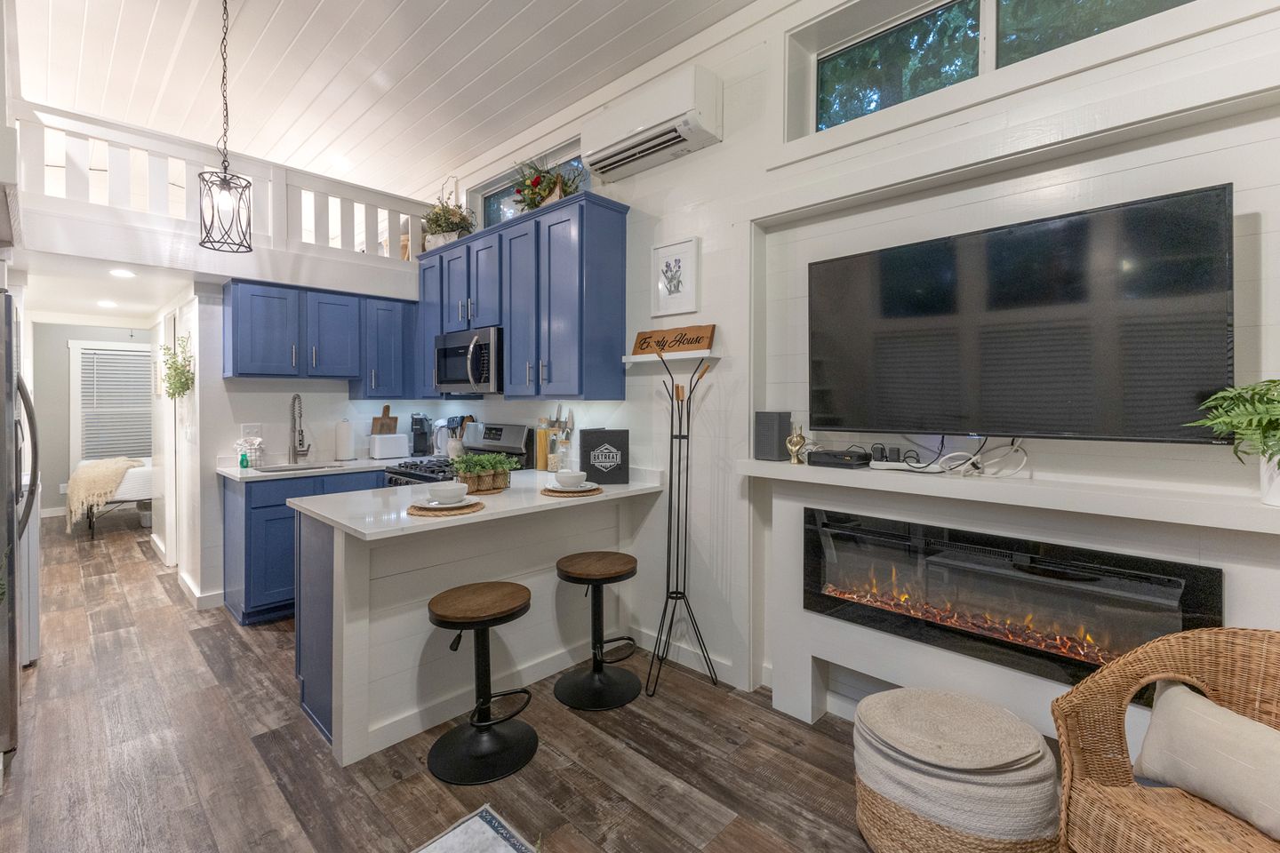 Fantastic Cabin with Fire Pit in Monteagle, Tennessee