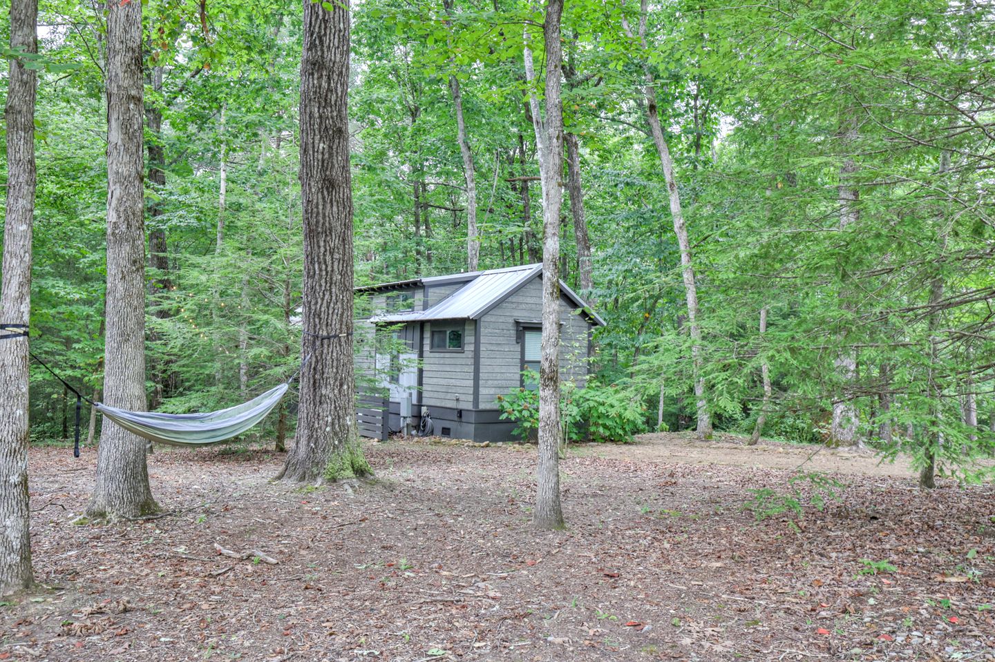 Fantastic Cabin with Fire Pit in Monteagle, Tennessee