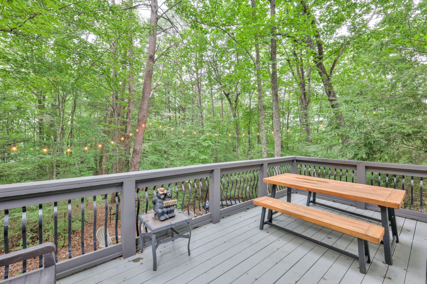 Fantastic Cabin with Fire Pit in Monteagle, Tennessee