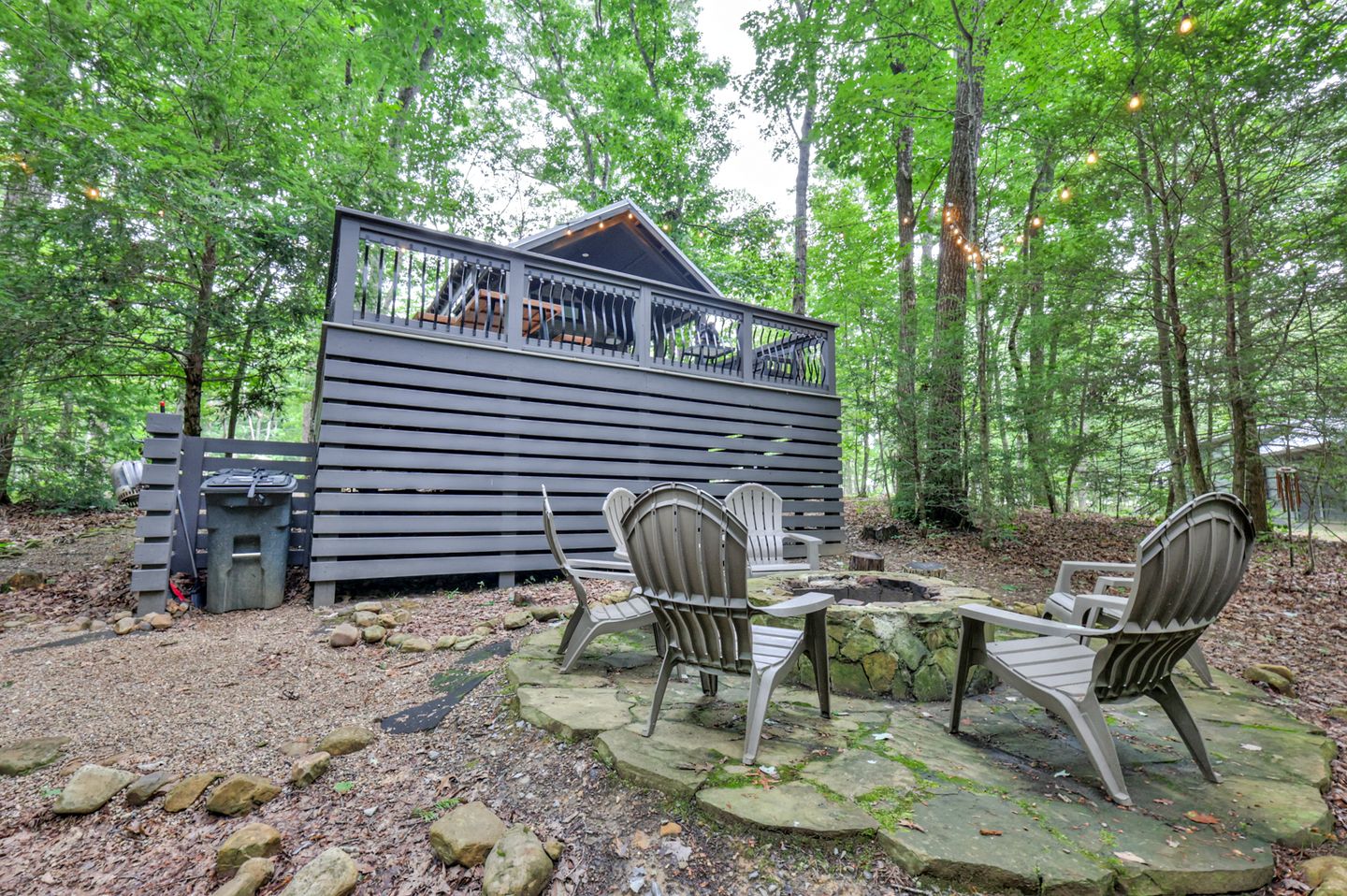Fantastic Cabin with Fire Pit in Monteagle, Tennessee