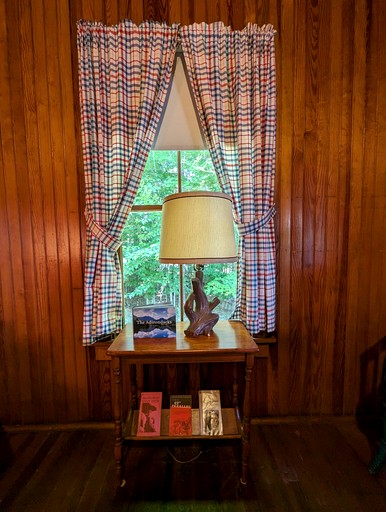 Cabins (United States of America, Raquette Lake, New York)