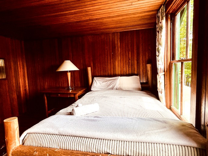 Cabins (United States of America, Raquette Lake, New York)