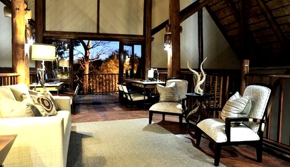 Exclusive, African Safari Lodge Overlooking Zambezi National Park in Zimbabwe photo 4
