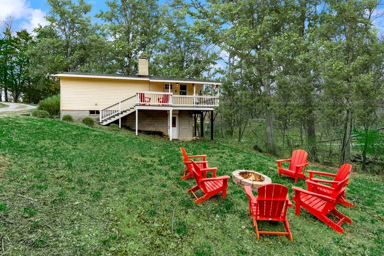 Cabins (United States of America, Harpers Ferry, West Virginia)