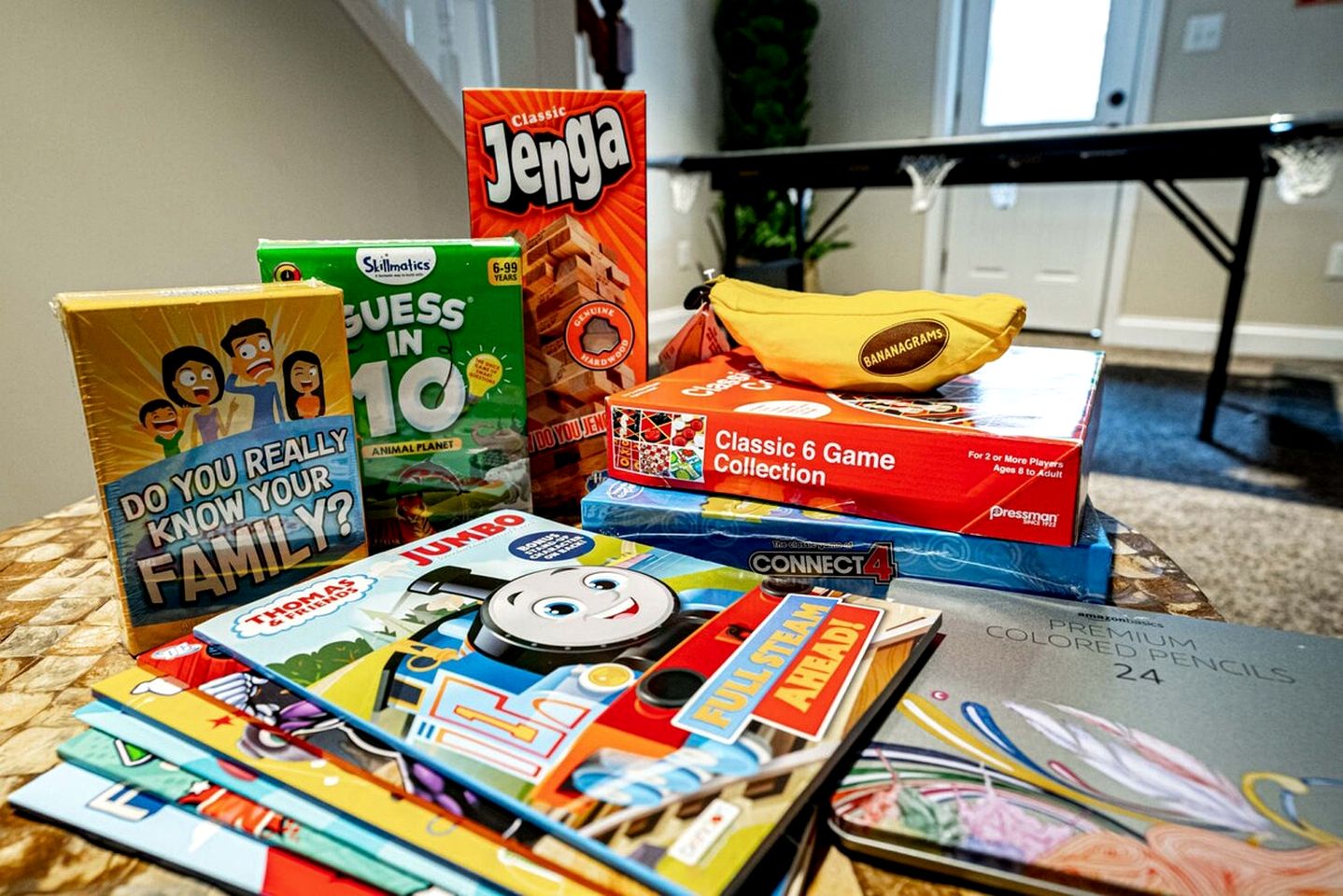 Fun and Modern Cabin with Pool Table, Hot Tub and Fire Pit for Your Perfect Getaway in Historic Harpers Ferry, WV