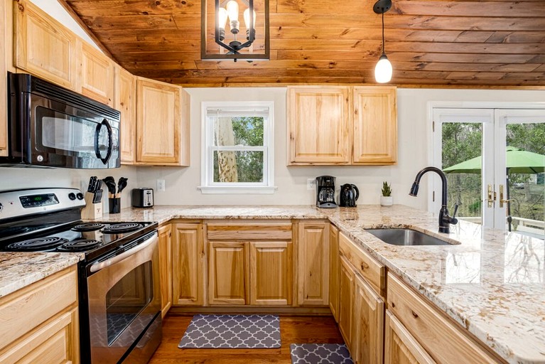 Cabins (United States of America, Harpers Ferry, West Virginia)