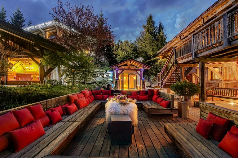 Vacation Rentals (France, Demi-Quartier, Auvergne-Rhône-Alpes)