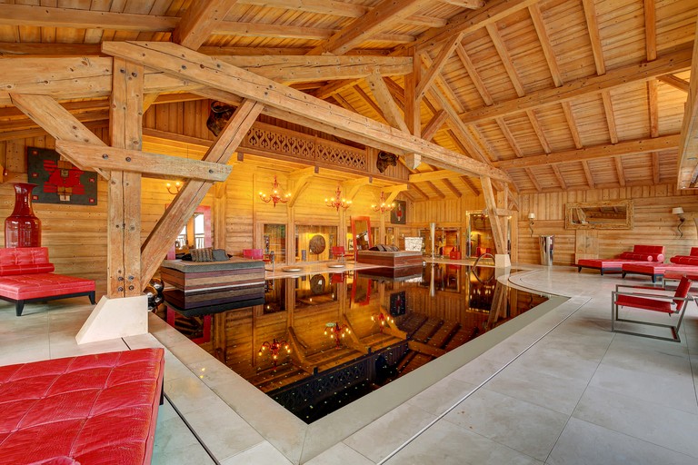 Vacation Rentals (France, Demi-Quartier, Auvergne-Rhône-Alpes)