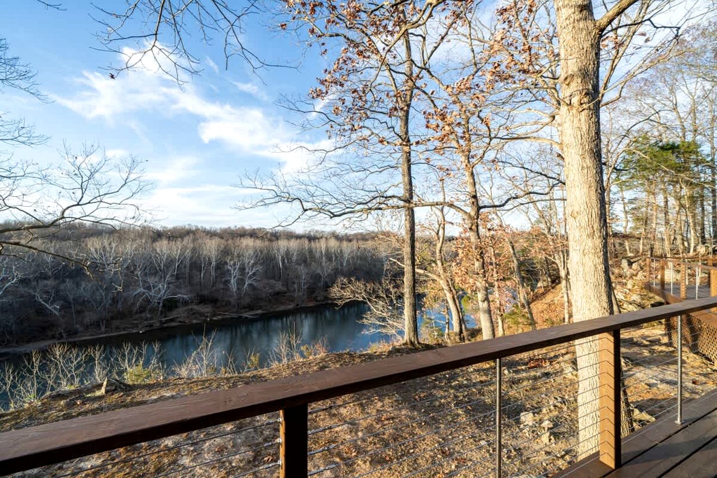 Gorgeous Cabin with Magnificent Views of the Potomac River in Shepherdstown, West Virginia