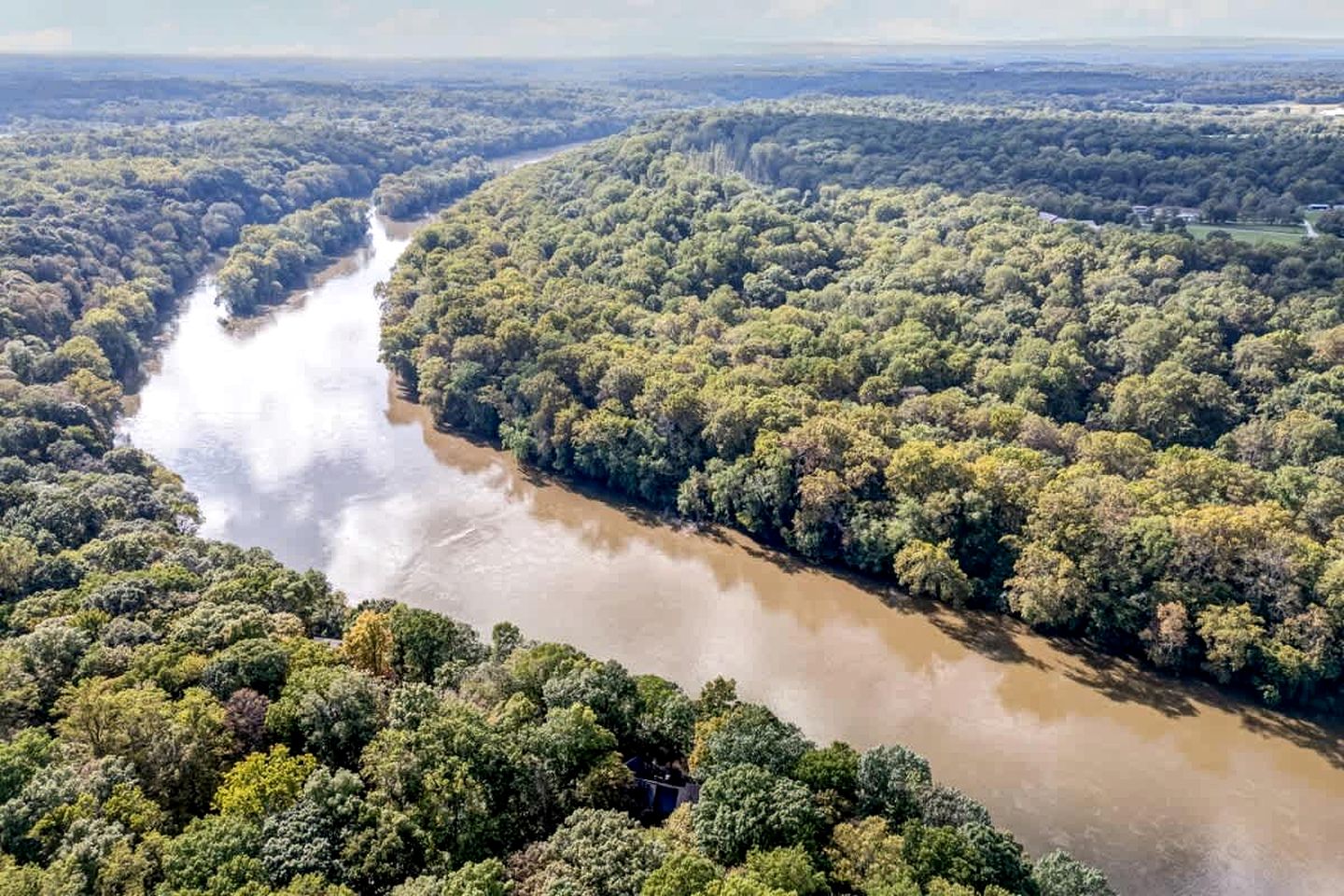 Gorgeous Cabin with Magnificent Views of the Potomac River in Shepherdstown, West Virginia