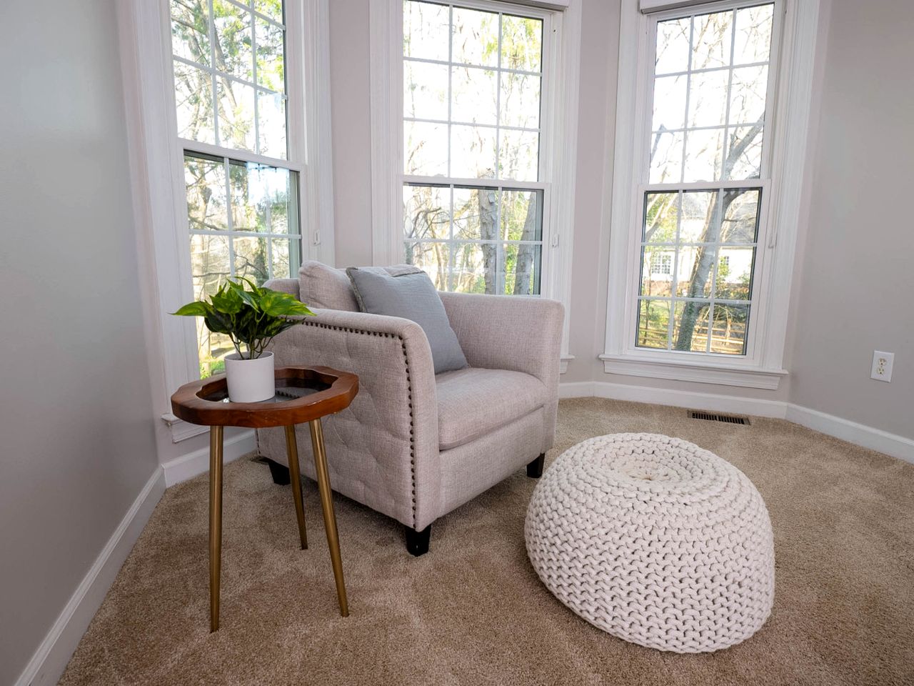 Disconnect at this Cottage with Great Surroundings in Charlotte, North Carolina