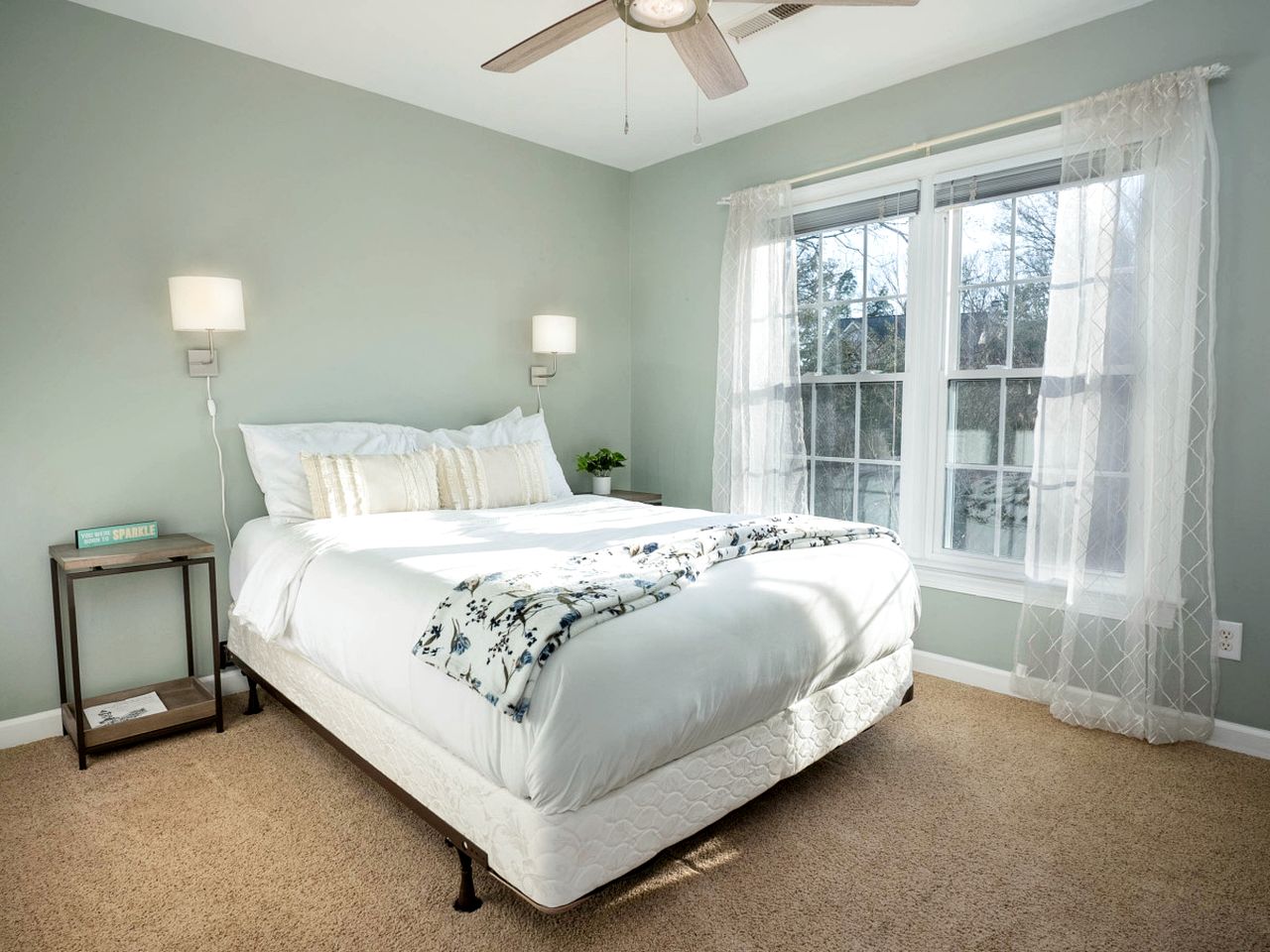 Disconnect at this Cottage with Great Surroundings in Charlotte, North Carolina